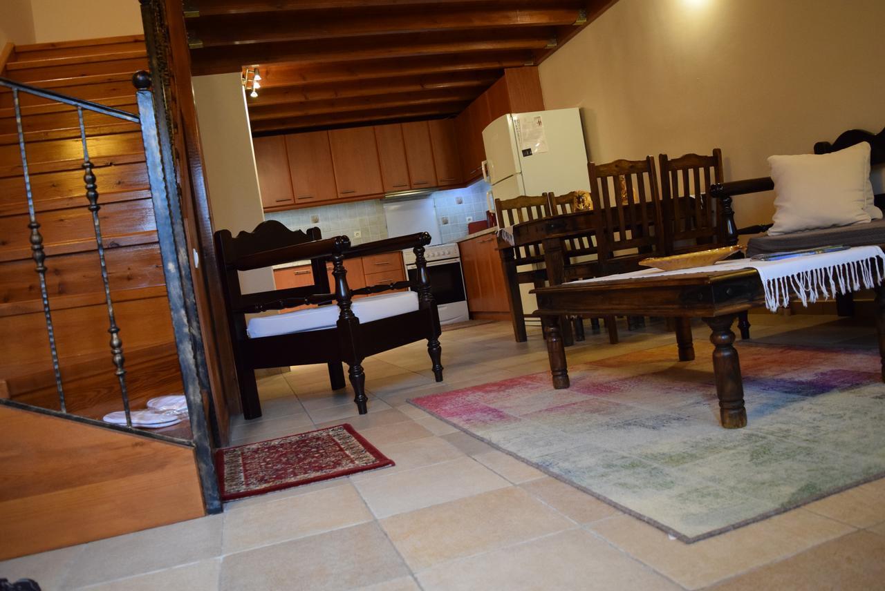 Cozy Residences In The Center Of Volissos Village - Lydia Lithos- Bagian luar foto