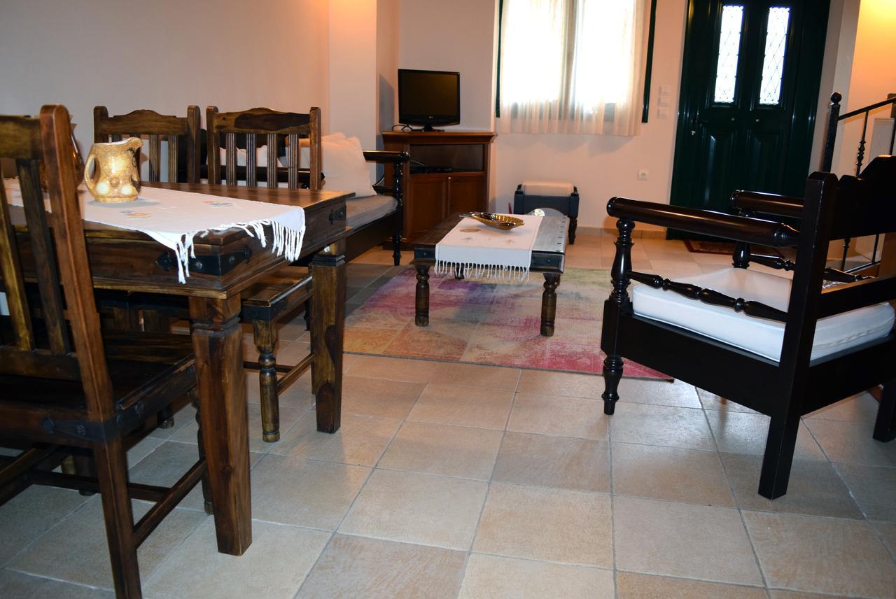 Cozy Residences In The Center Of Volissos Village - Lydia Lithos- Bagian luar foto